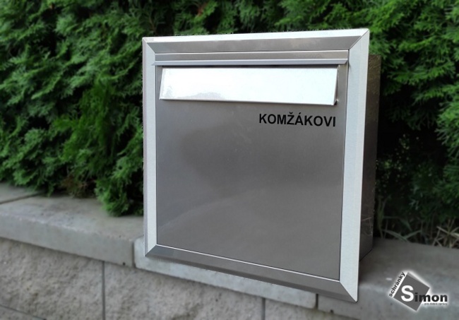 Velký nereazový dopisní vhoz na poštu