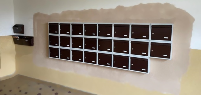 velké dvoubarevné schránky MAX