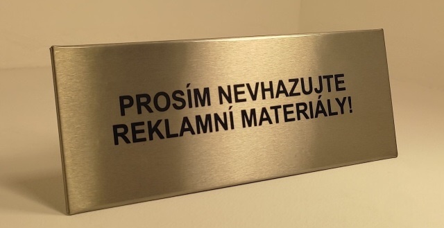 nevhazujte letáky