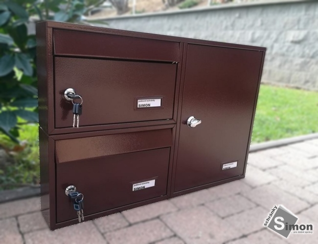 atypický blok 3 schránek
