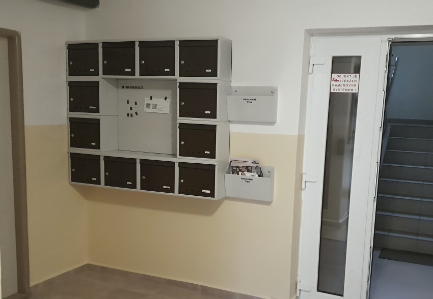 schránky MAX s boxy